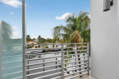 2743 NE 1st Street, Pompano Beach, FL 33062 - Photo 21