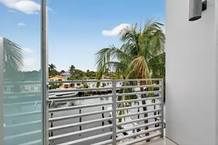 2743 NE 1st St, Pompano Beach, FL 33062 - Photo 21