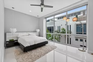 2743 NE 1st St, Pompano Beach, FL 33062 - Photo 21