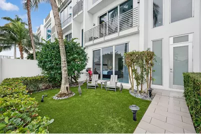 2743 NE 1st Street, Pompano Beach, FL 33062 - Photo 5