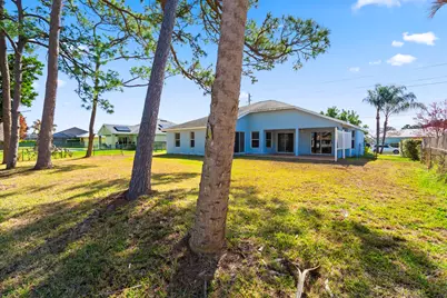 241 SE Starfish, Port Saint Lucie, FL 34984 - Photo 43