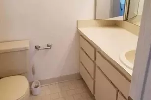 503 Springdale Cir, Palm Springs, FL 33461 - Photo 17