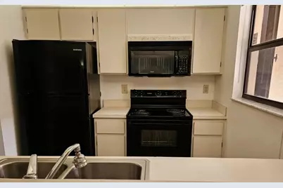 503 Springdale Circle #50c, Palm Springs, FL 33461 - Photo 9