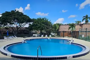 503 Springdale Cir, Palm Springs, FL 33461 - Photo 21