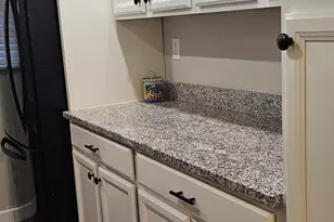 201 Manatee Ln, Fort Pierce, FL 34982 - Photo 5