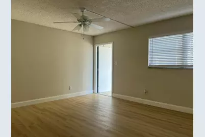 665 Glouchester Street #1, Boca Raton, FL 33487 - Photo 9