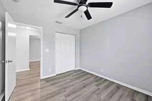 1565 W 28th St, Riviera Beach, FL 33404 - Photo 7