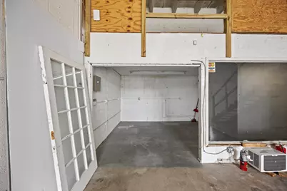 1209 Gateway Road #207, Lake Park, FL 33403 - Photo 9