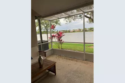 10667 Lake Shore Drive, Wellington, FL 33414 - Photo 17