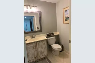 10667 Lake Shore Drive, Wellington, FL 33414 - Photo 37