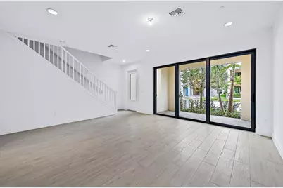 5260 Beckman Terrace, Palm Beach Gardens, FL 33418 - Photo 7