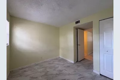 5844 Blueberry Unit 68 Court, Lauderhill, FL 33313 - Photo 17