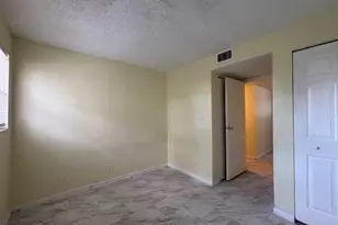 5844 Blueberry Ct, Lauderhill, FL 33313 - Photo 17
