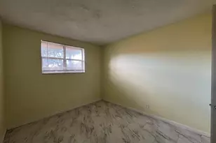 5844 Blueberry Ct, Lauderhill, FL 33313 - Photo 15