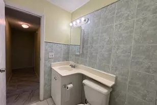 5844 Blueberry Ct, Lauderhill, FL 33313 - Photo 19