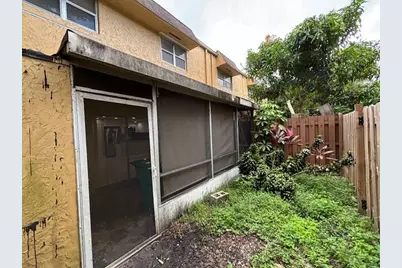 5844 Blueberry Unit 68 Court, Lauderhill, FL 33313 - Photo 29