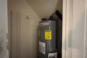 5844 Blueberry Ct, Lauderhill, FL 33313 - Photo 29