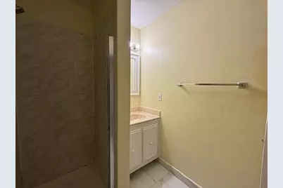 5844 Blueberry Unit 68 Court #68, Lauderhill, FL 33313 - Photo 17