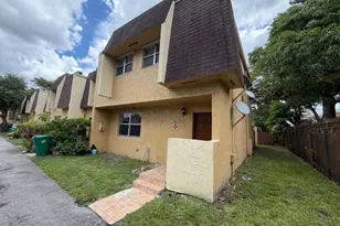5844 Blueberry Ct, Lauderhill, FL 33313 - Photo 3