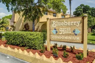 5844 Blueberry Ct, Lauderhill, FL 33313 - Photo 33