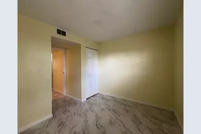 5844 Blueberry Unit 68 Court #68, Lauderhill, FL 33313 - Photo 13