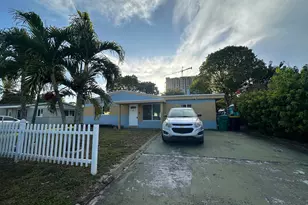 4843 SW 44th Terrace, Dania Beach, FL 33314 - Photo 1