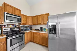 10552 Bobbie Ln, Royal Palm Beach, FL 33411 - Photo 17