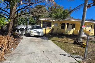 606 S Pine St, Lake Worth, FL 33460 - Photo 7