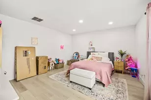 301 NW Prima Vista Blvd, Port Saint Lucie, FL 34983 - Photo 19