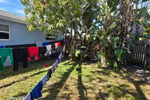 4258 Coconut Rd, Lake Worth, FL 33461 - Photo 11