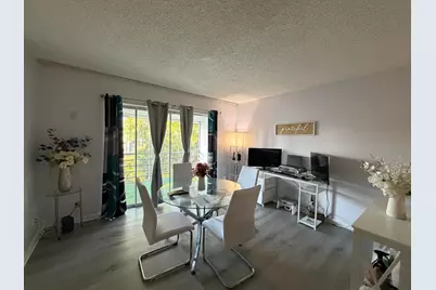 1630 Embassy Drive #311, West Palm Beach, FL 33401 - Photo 5