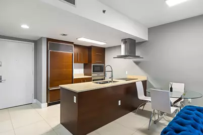 485 Brickell Avenue #2506, Miami, FL 33131 - Photo 7