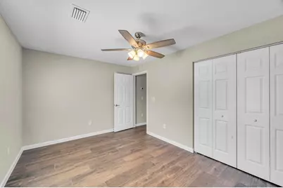 574 NW Bayshore Boulevard, Port Saint Lucie, FL 34983 - Photo 35