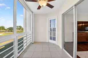 3661 Via Poinciana, Lake Worth, FL 33467 - Photo 15