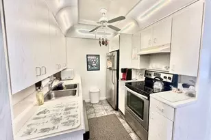 4091 Cornwall, Boca Raton, FL 33434 - Photo 3