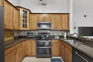 1172 Grandview Cir, Royal Palm Beach, FL 33411 - Photo 9