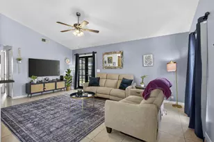 1172 Grandview Cir, Royal Palm Beach, FL 33411 - Photo 7