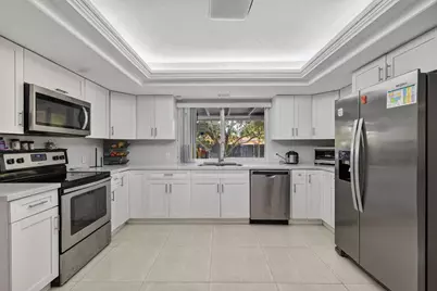 6980 NW 6th Street, Plantation, FL 33317 - Photo 13