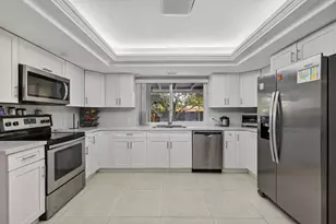 6980 NW 6th St, Plantation, FL 33317 - Photo 13