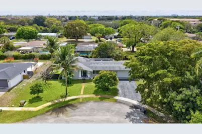 6980 NW 6th Street, Plantation, FL 33317 - Photo 31