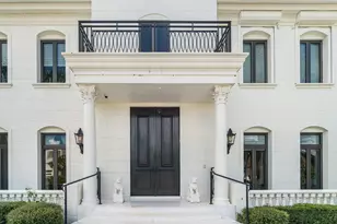 7172 Valencia Dr, Boca Raton, FL 33433 - Photo 5