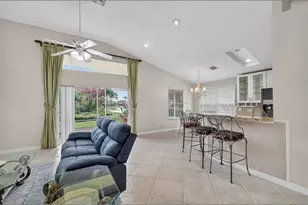 7423 Brunswick Cir, Boynton Beach, FL 33472 - Photo 9