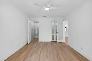 300 W Hidden Valley Blvd, Boca Raton, FL 33487 - Photo 23