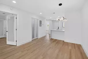 300 W Hidden Valley Blvd, Boca Raton, FL 33487 - Photo 17