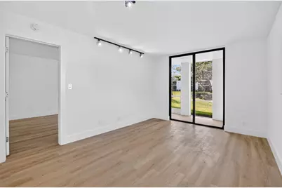 400 W Hidden Valley Boulevard #406, Boca Raton, FL 33487 - Photo 5