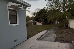 926 N B St, Lake Worth Beach, FL 33460 - Photo 11