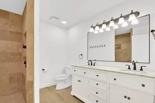 105 Main St, Fort Pierce, FL 34982 - Photo 43