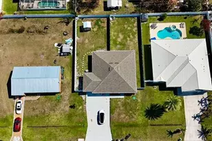 2507 SE Charleston Dr, Port Saint Lucie, FL 34952 - Photo 23