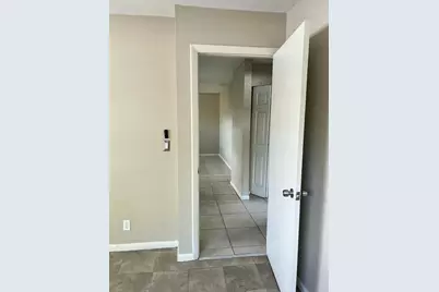 3945 Chapel Street, West Palm Beach, FL 33403 - Photo 9