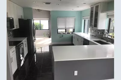 23107 Sunfield Drive, Boca Raton, FL 33433 - Photo 5